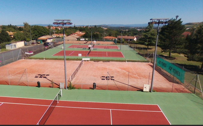 Les courts du tennis club castelpontin